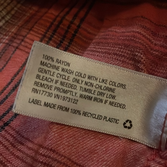 Cute Long Sleeve Button Down - Picture 6 of 6